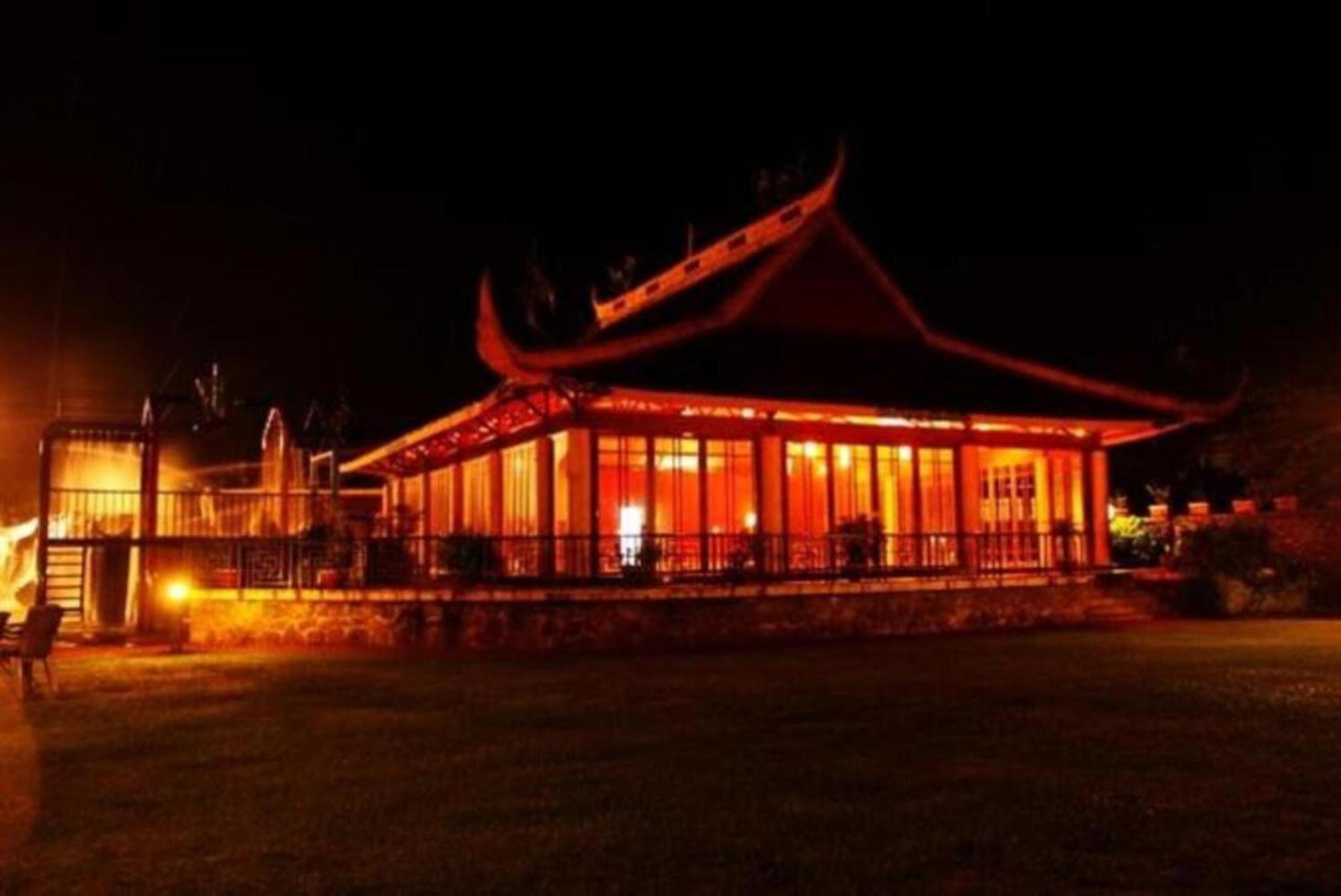 Kailash Parbat Hotel Lonavala Extérieur photo