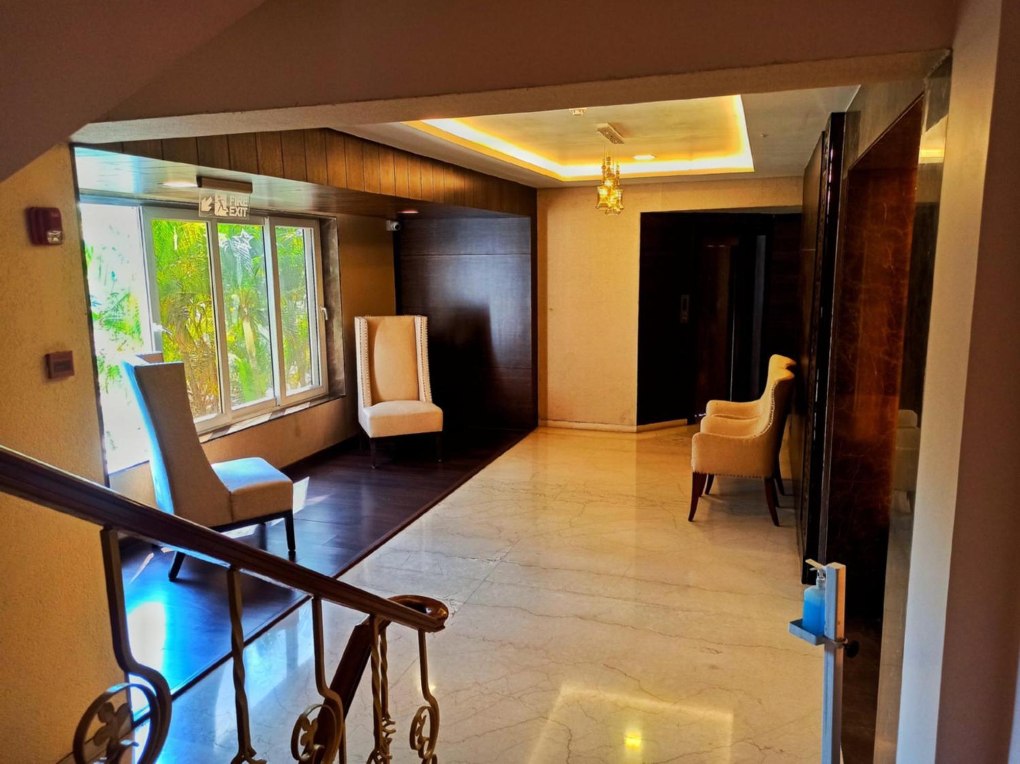 Kailash Parbat Hotel Lonavala Extérieur photo